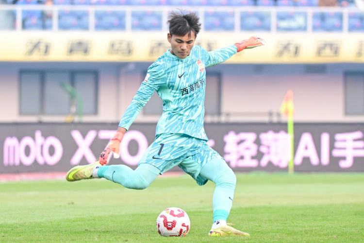 乐冠体育未来国门!22岁李昊获中超官方表扬,连续5轮零封+70次扑救